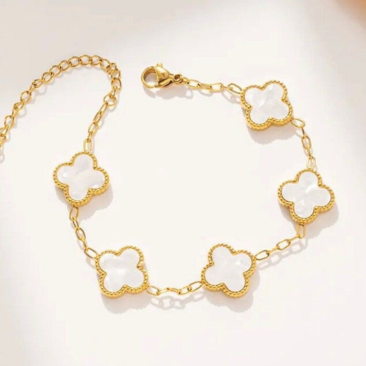 ETERNAL CLOVER BRACELET