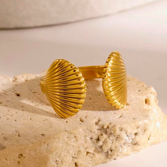 SHELL CUFF RING