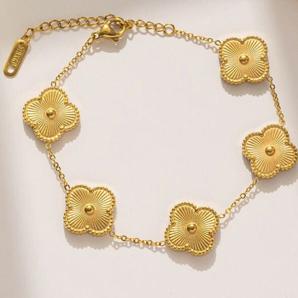 DIVINE CLOVER BRACELET