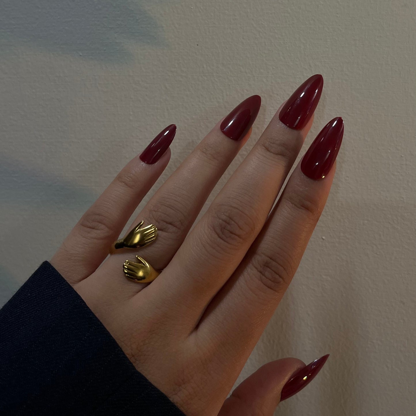 HUG ME RING