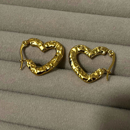 TINY LOVE EARING