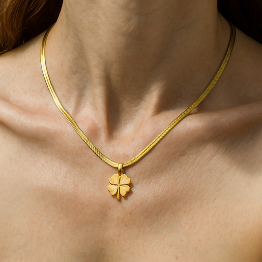 DAISY NECKLACE
