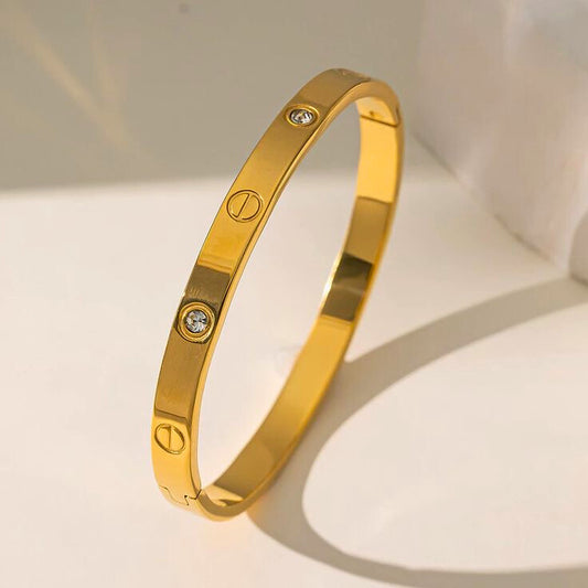 STARLIT CIRCLE BRACELET