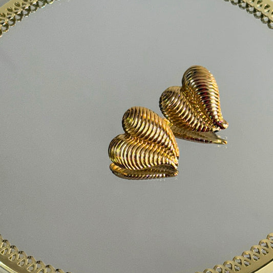 HEART STRINGS EARING